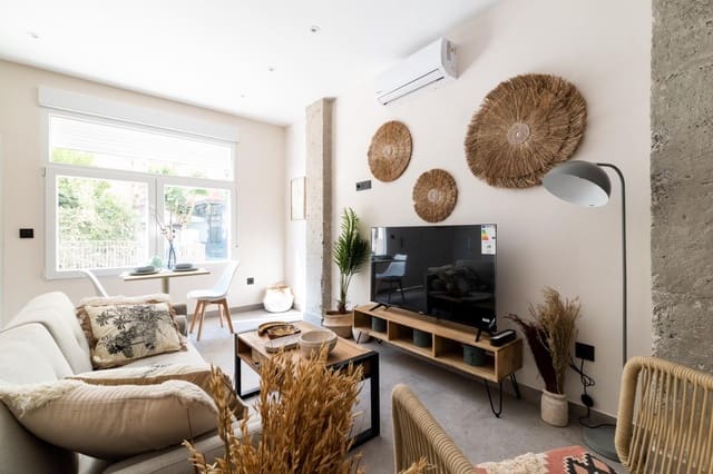 1 slaapkamer Loft te koop in Carretera de la Sierra, Granada stad - € 145.000 (Ref: 9504543)