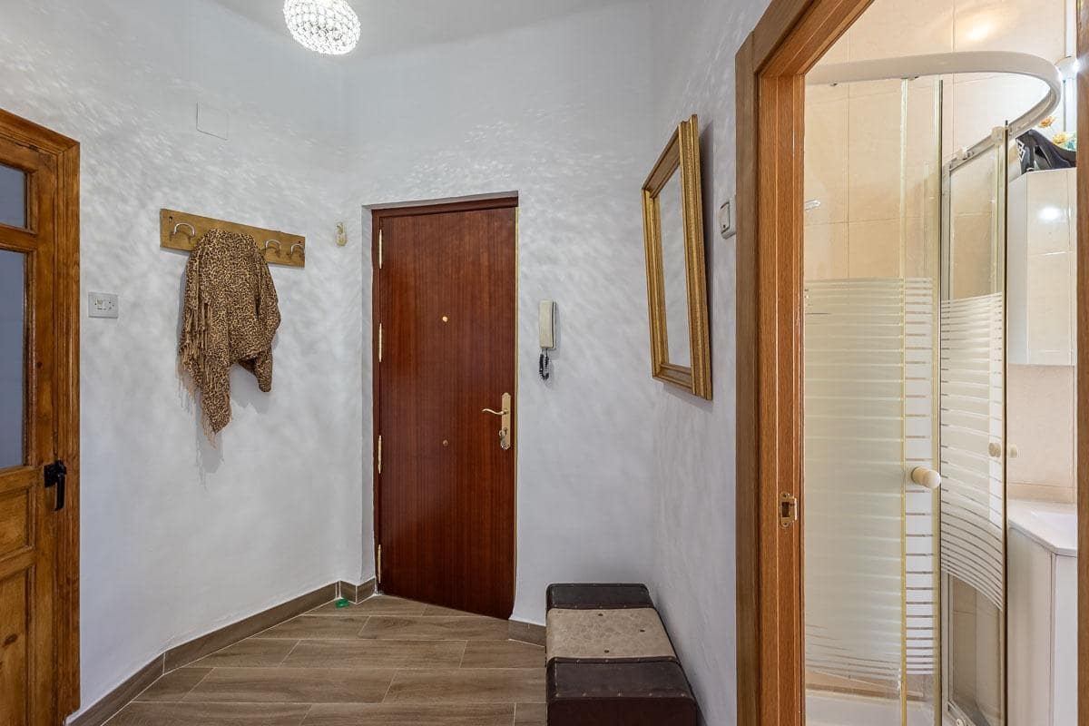 3 quarto Apartamento para venda em Granada cidade - 169 900 € (Ref: 9504545)