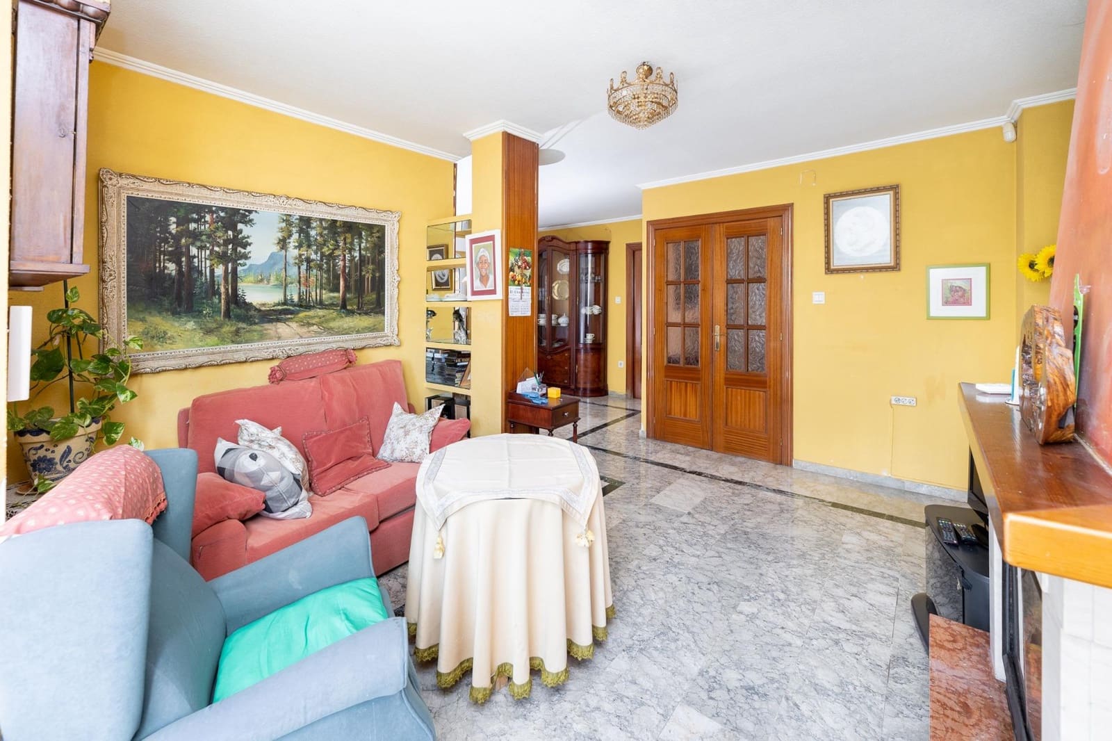 5 sypialnia Willa na sprzedaż w Albolote z basenem garażem - 329 000 € (Ref: 9504546)