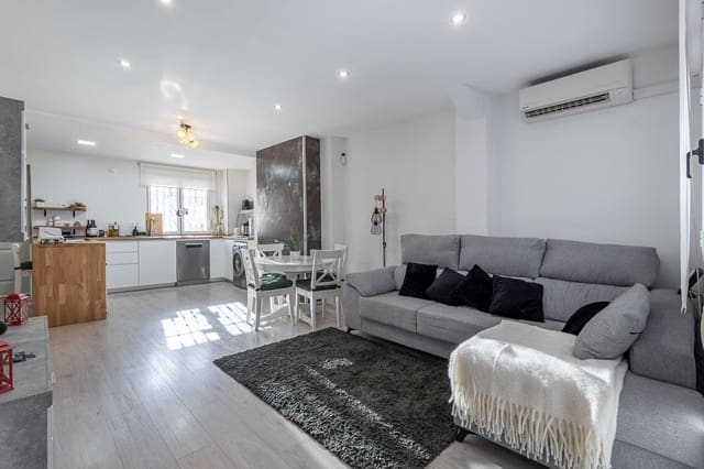 3 slaapkamer Rijtjeshuis te koop in Monachil met garage - € 250.000 (Ref: 9504548)