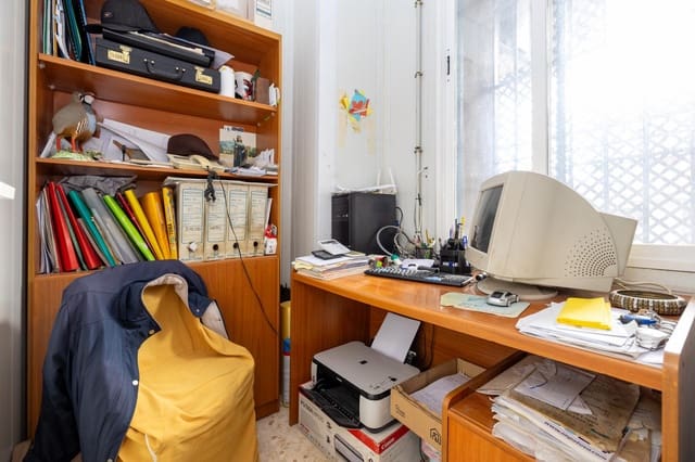 Empresa para venda em Illora - 270 000 € (Ref: 9530437)