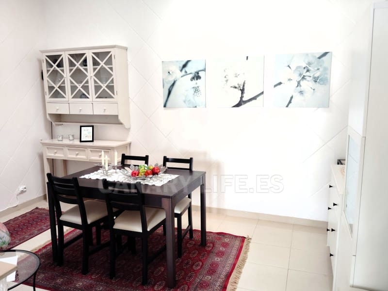 2 bedroom Townhouse for rent in Arguineguin with garage - € 1,450 (Ref: 10008785)