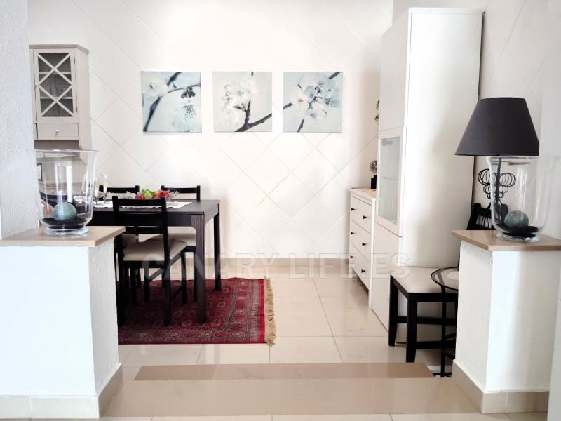 2 bedroom Townhouse for rent in Arguineguin with garage - € 1,450 (Ref: 10008785)