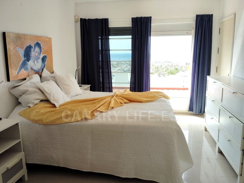 2 bedroom Townhouse for rent in Arguineguin with garage - € 1,450 (Ref: 10008785)