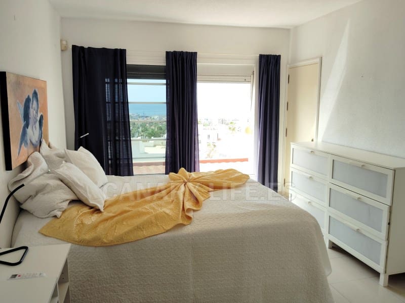 2 bedroom Townhouse for rent in Arguineguin with garage - € 1,450 (Ref: 10008785)