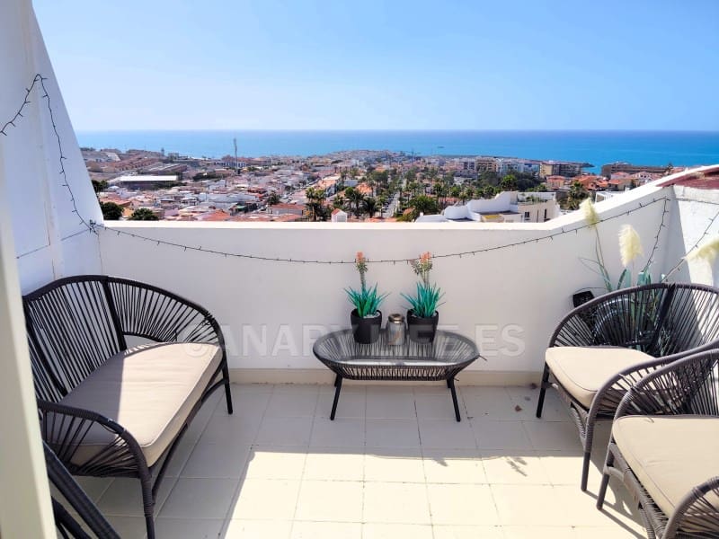 2 bedroom Townhouse for rent in Arguineguin with garage - € 1,450 (Ref: 10008785)