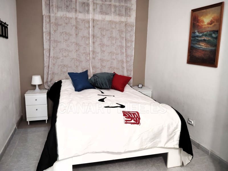 2 bedroom Townhouse for rent in Arguineguin with garage - € 1,450 (Ref: 10008785)