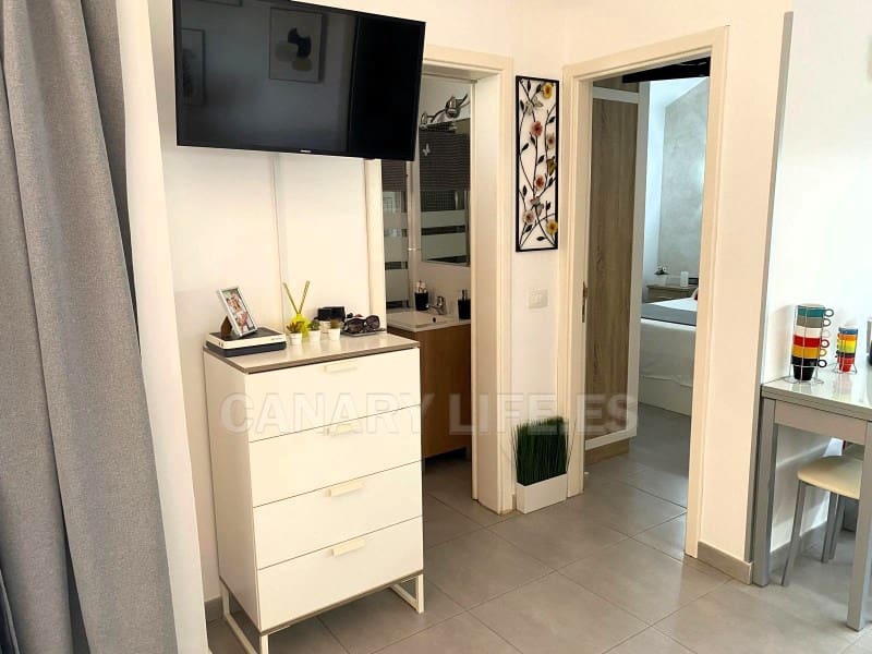 1 makuuhuone Bungalow vuokrattavana paikassa San Bartolome de Tirajana mukana uima-altaan - 1 400 € (Ref: 10030218)