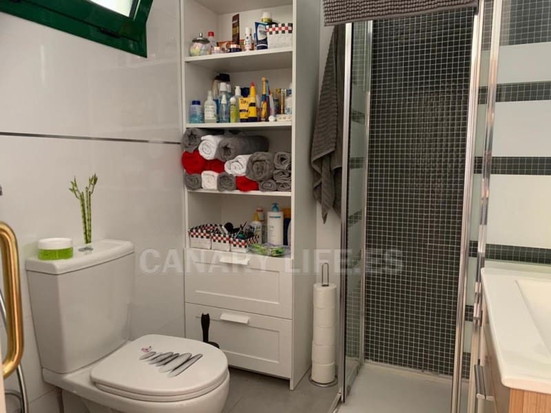 1 makuuhuone Bungalow vuokrattavana paikassa San Bartolome de Tirajana mukana uima-altaan - 1 400 € (Ref: 10030218)