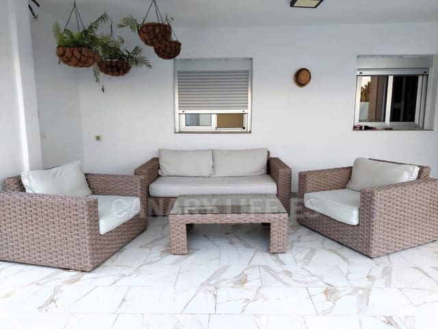 2 slaapkamer Villa te huur in Playa del Inglés, San Bartolomé de Tirajana met zwembad - € 2.900 (Ref: 10078172)