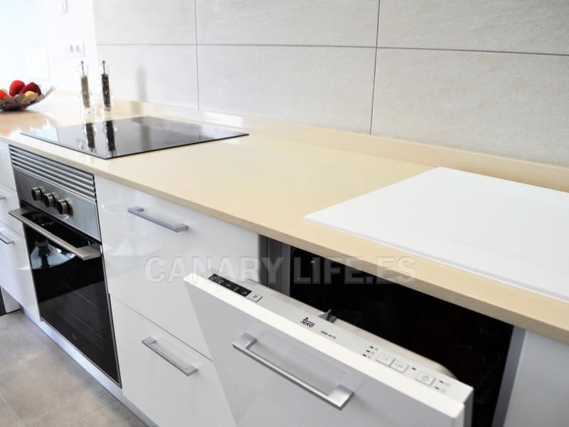 2 Zimmer Apartment zu vermieten in Playa del Ingles mit Garage - 1.350 € (Ref: 9114546)