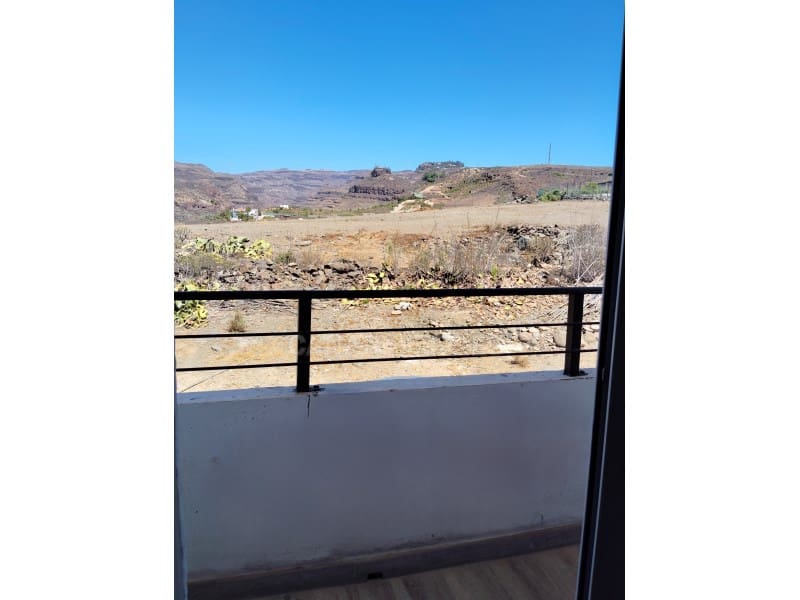 Appartement de 2 chambres à louer à San Bartolome de Tirajana - 1 100 € (Ref: 9114548)