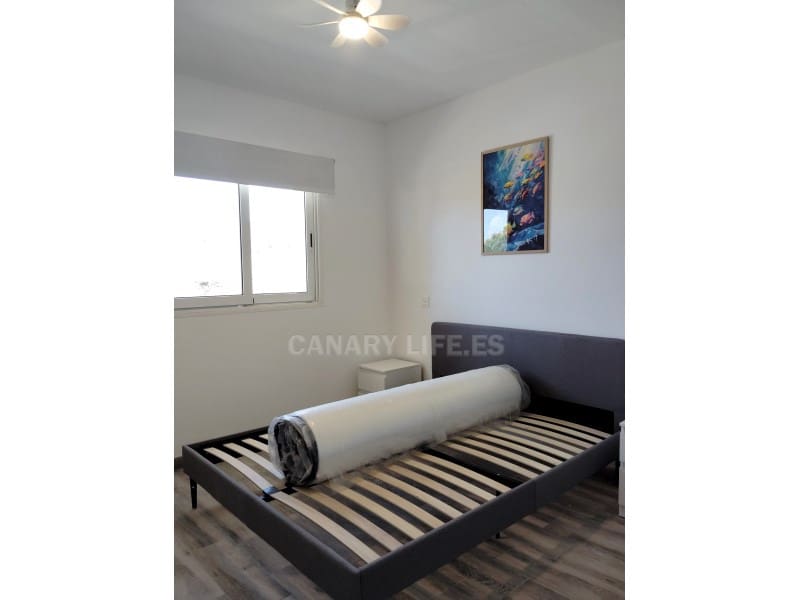 Appartement de 2 chambres à louer à San Bartolome de Tirajana - 1 100 € (Ref: 9114548)