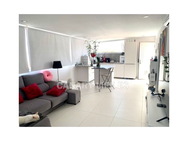 1 soverom Leilighet til leie i San Bartolomé de Tirajana - € 800 (Ref: 9114551)