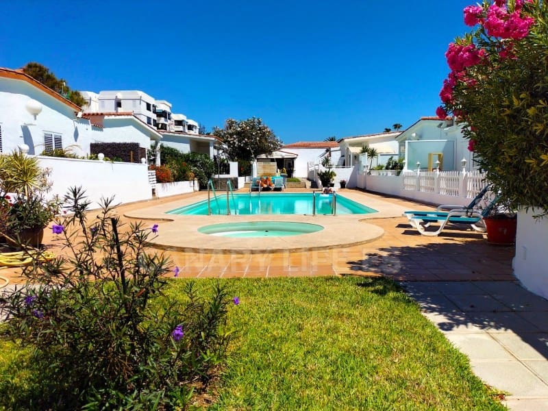 2 soveværelse Bungalow til leje i Playa del Ingles - € 2.000 (Ref: 9114552)