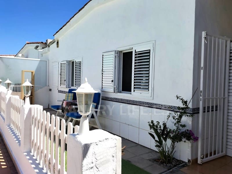 2 soveværelse Bungalow til leje i Playa del Ingles - € 2.000 (Ref: 9114552)