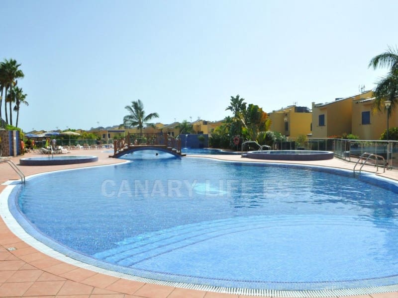 2 sypialnia Bungalow do wynajęcia w San Bartolome de Tirajana - 2 000 € (Ref: 9114556)