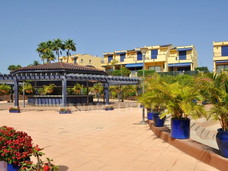 2 sypialnia Bungalow do wynajęcia w San Bartolome de Tirajana - 2 000 € (Ref: 9114556)