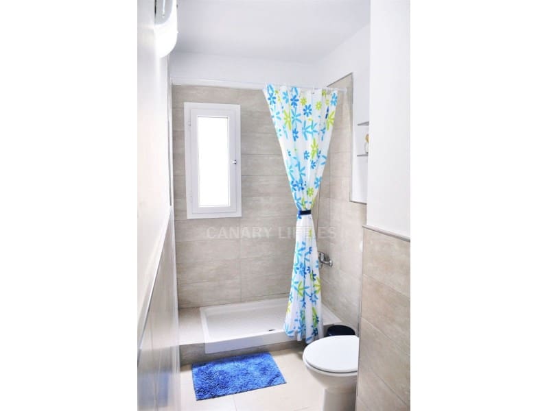 3 soverom Leilighet til leie i San Bartolome de Tirajana - € 1 350 (Ref: 9114559)