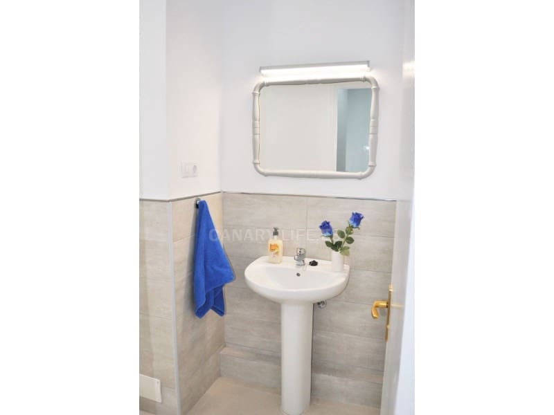 3 soverom Leilighet til leie i San Bartolome de Tirajana - € 1 350 (Ref: 9114559)