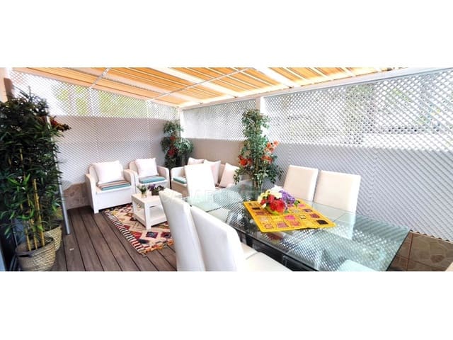 2 soveværelse Lejlighed til salg i Playa del Inglés, San Bartolomé de Tirajana - € 309.000 (Ref: 9114566)
