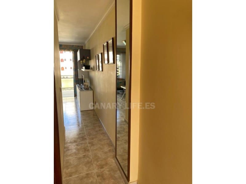 1 slaapkamer Appartement te huur in Playa del Ingles met garage - € 1.250 (Ref: 9114570)