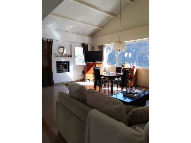 6 bedroom Villa for sale in El Horno, Mogán - € 445,000 (Ref: 9117060)