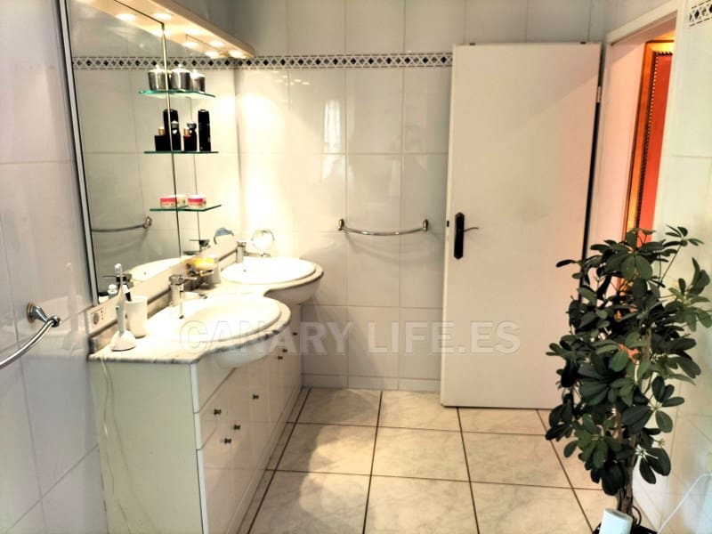 2 soverom Kjedet enebolig til leie i Arguineguin med garasje - € 1 650 (Ref: 9154339)