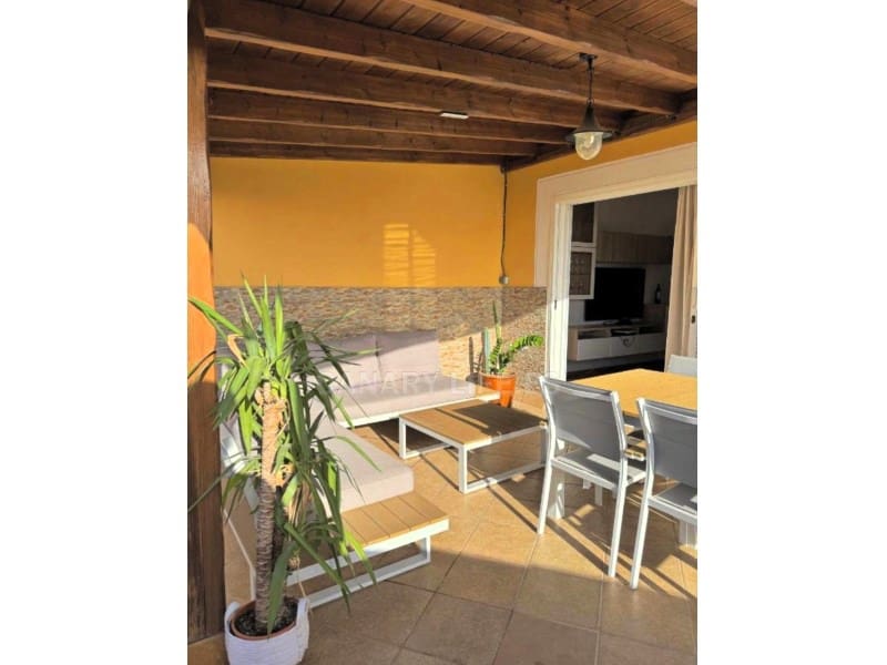 2 slaapkamer Appartement te huur in Arguineguin met garage - € 1.650 (Ref: 9206796)