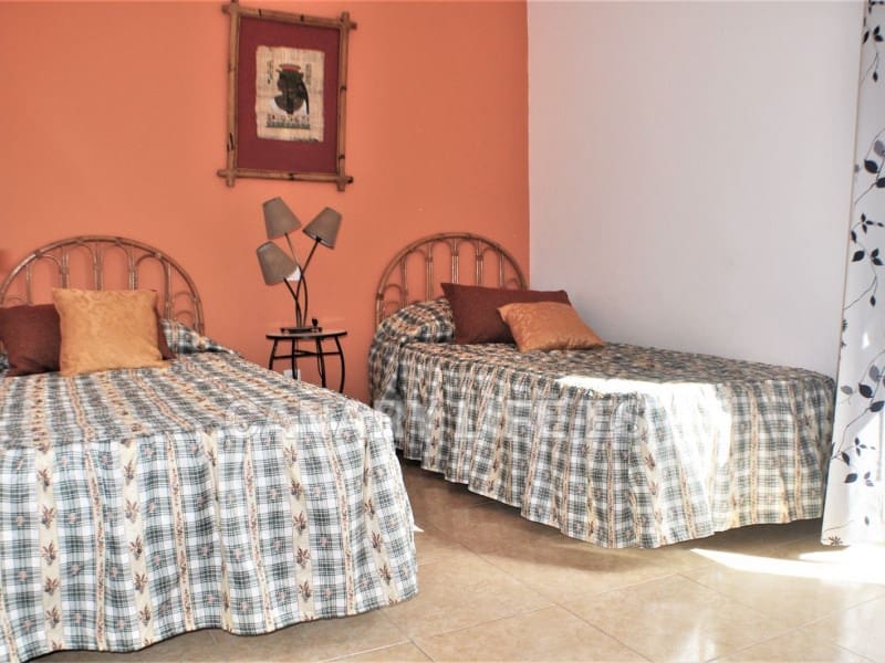 2 sovrum Lägenhet att hyra i San Bartolome de Tirajana - 850 € (Ref: 9306393)