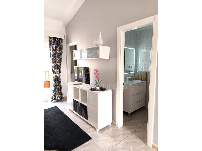 Appartement de 2 chambres à louer à Arguineguin - 1 200 € (Ref: 9528169)