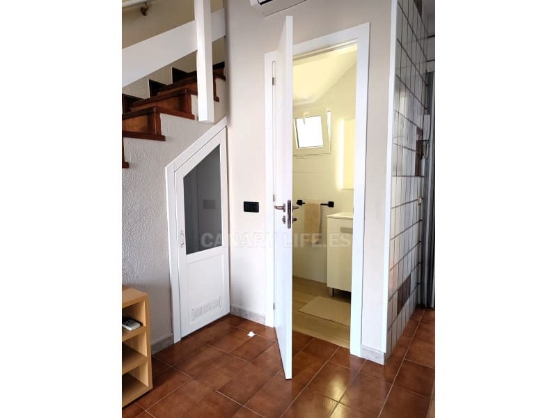 2 soverom Bungalow til leie i Puerto Rico - € 1 200 (Ref: 9528170)