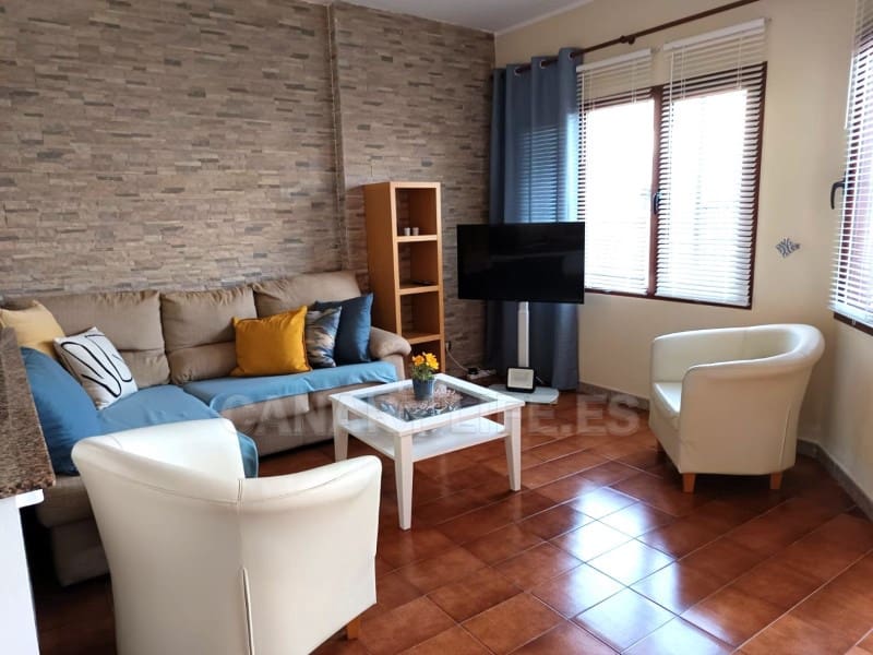 2 soverom Bungalow til leie i Puerto Rico - € 1 200 (Ref: 9528170)