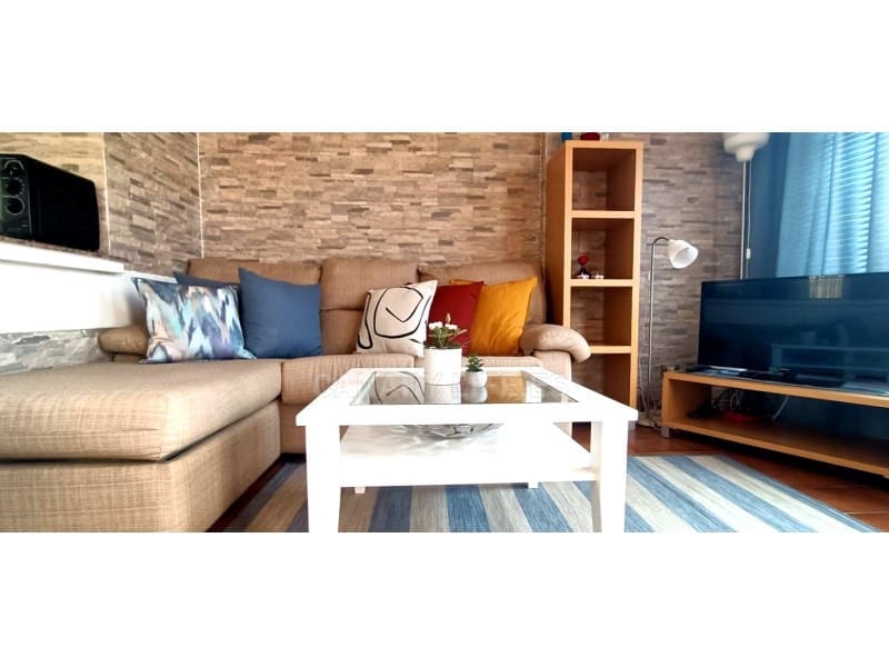 2 soverom Bungalow til leie i Puerto Rico - € 1 200 (Ref: 9528170)