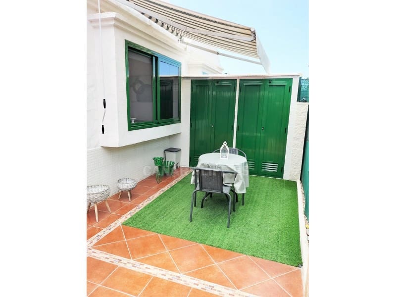 2 bedroom Bungalow for rent in San Bartolome de Tirajana - € 1,300 (Ref: 9534029)