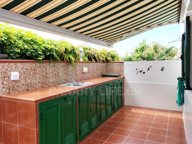 2 bedroom Bungalow for rent in San Bartolome de Tirajana - € 1,300 (Ref: 9534029)