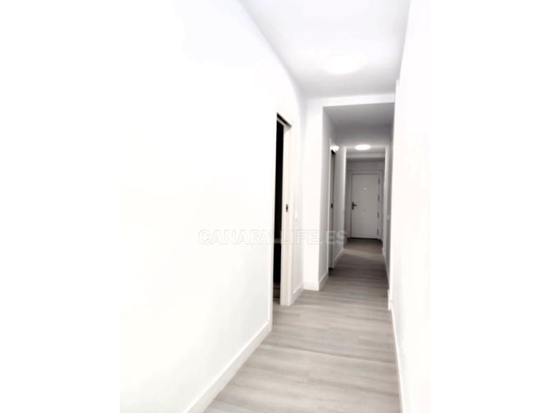 2 bedroom Apartment for rent in Arguineguin with garage - € 1,500 (Ref: 9541096)