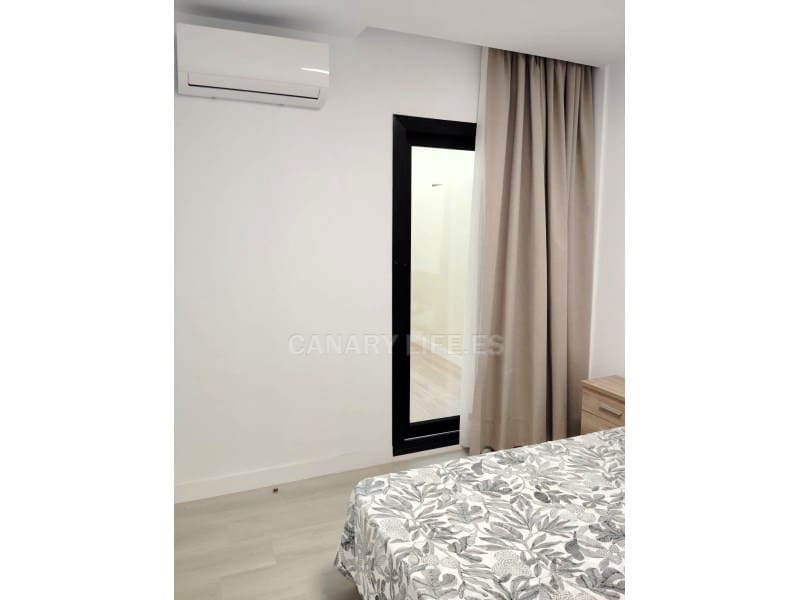 2 bedroom Apartment for rent in Arguineguin with garage - € 1,500 (Ref: 9541096)