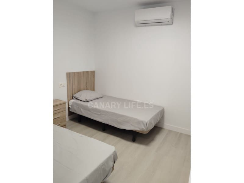 2 bedroom Apartment for rent in Arguineguin with garage - € 1,500 (Ref: 9541096)