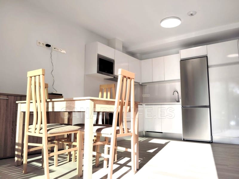 2 bedroom Apartment for rent in Arguineguin with garage - € 1,500 (Ref: 9541096)