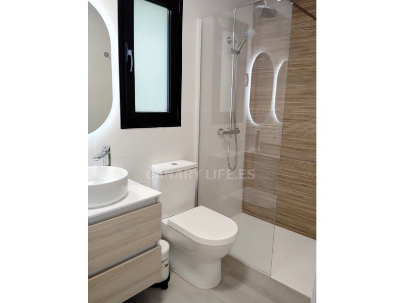 2 bedroom Apartment for rent in Arguineguin with garage - € 1,500 (Ref: 9541096)