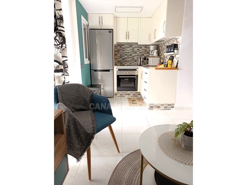 Bungalow for rent in Arguineguin - € 1,200 (Ref: 9543385)