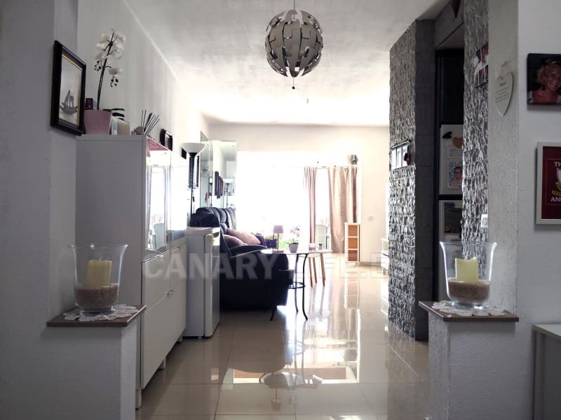 2 slaapkamer Huis te koop in Arguineguin met garage - € 385.000 (Ref: 9629975)