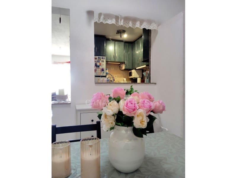 2 slaapkamer Huis te koop in Arguineguin met garage - € 385.000 (Ref: 9629975)