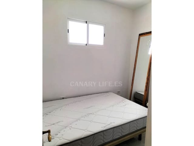 Apartamento de 2 habitaciones en San Bartolomé de Tirajana en alquiler - 800 € (Ref: 9677079)