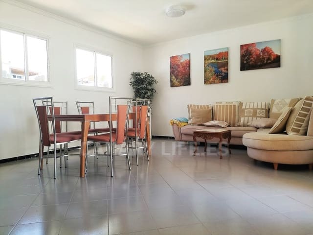 Appartement de 2 chambres à louer à Arguineguín, Mogán - 1 600 € (Ref: 9686272)