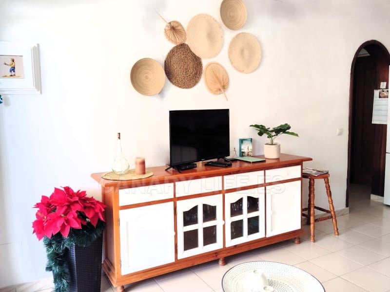 2 quarto Apartamento para arrendar em Puerto Rico - 1 200 € (Ref: 9690399)