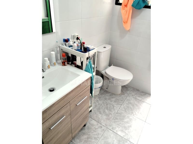 2 quarto Apartamento para arrendar em Puerto Rico - 1 200 € (Ref: 9690399)