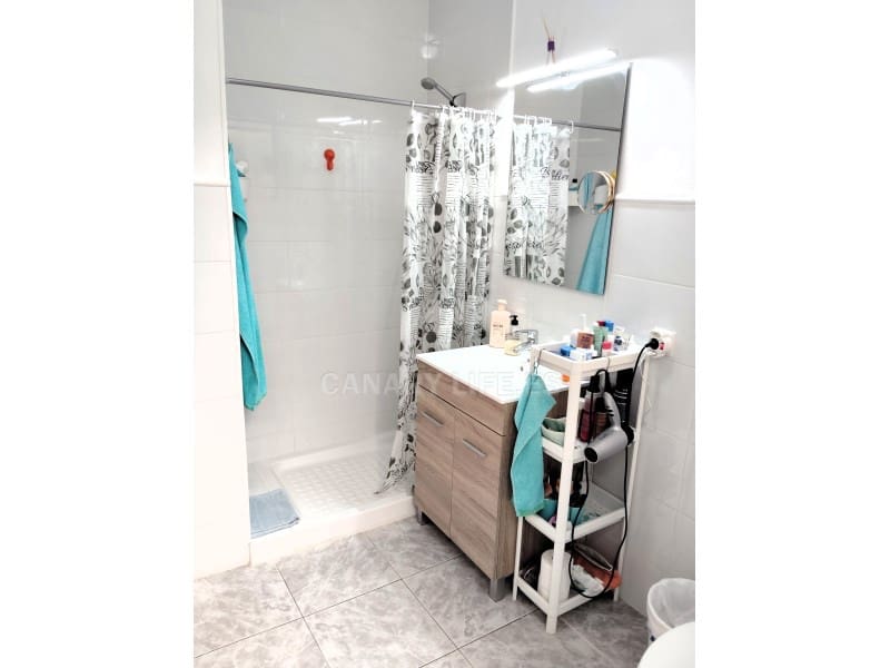 2 quarto Apartamento para arrendar em Puerto Rico - 1 200 € (Ref: 9690399)