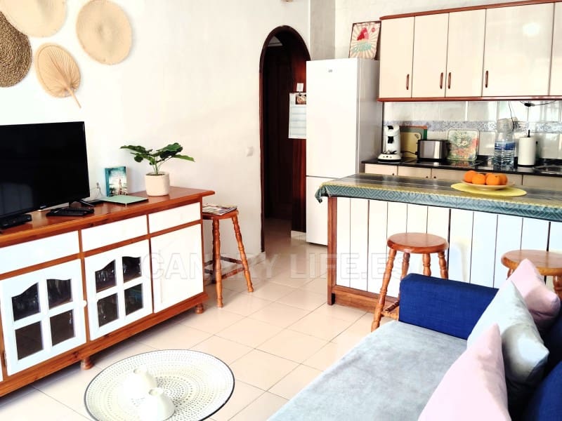 2 quarto Apartamento para arrendar em Puerto Rico - 1 200 € (Ref: 9690399)